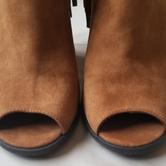 Dolce Vita Cognac Sue Fringe Ankle Booties, Sz 9.5 - Picture 7 of 8